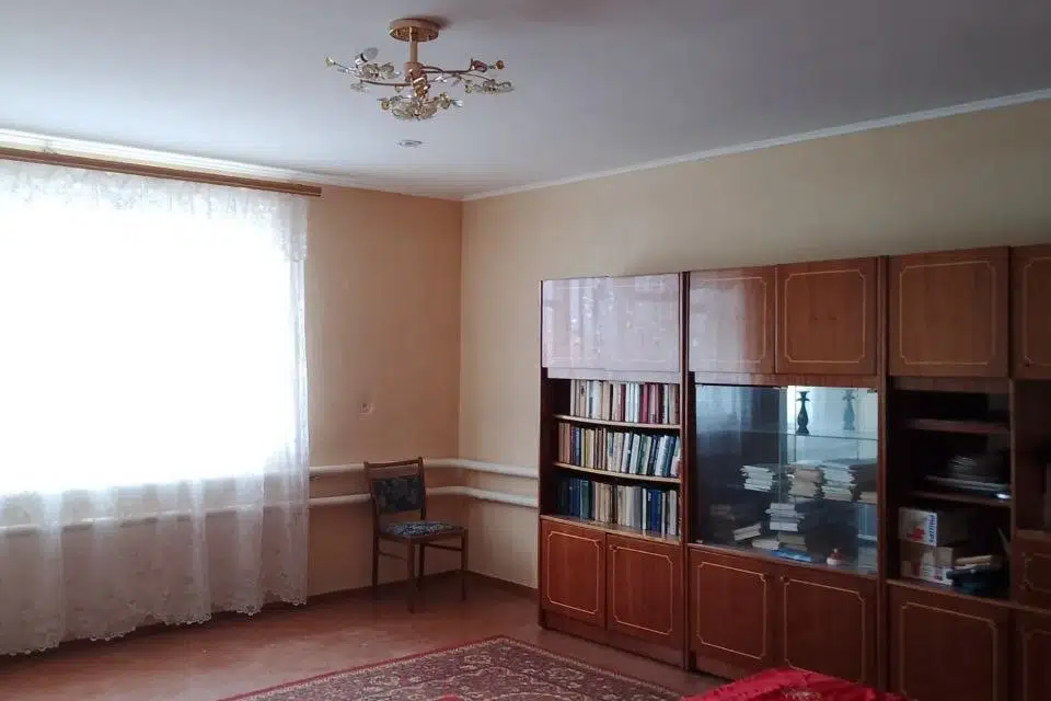 Продаётся 2-этажный дом, 215 м²