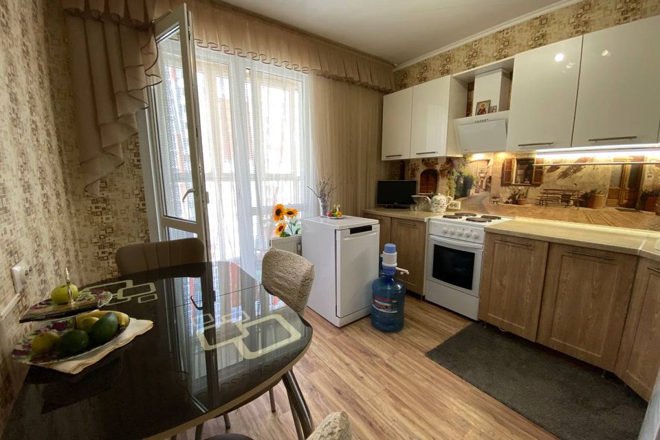 Продаётся 1-комнатная квартира, 41 м²
