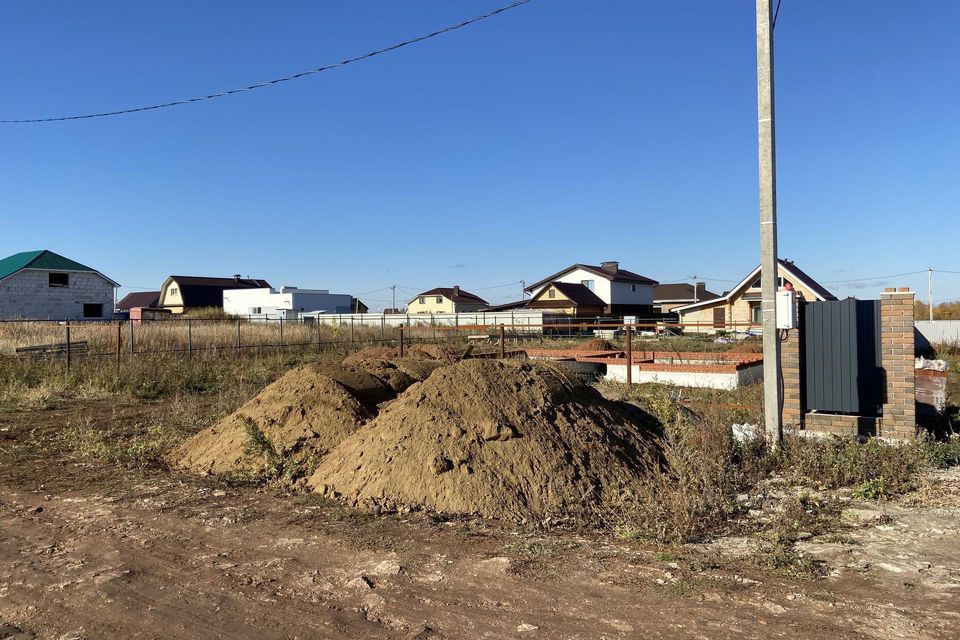 Поселок татарстан. Татарстан Тукаевский район поселок новый. Земельный участок Татарстан. Посёлок новый Тукаевский район фото. Совхоз Татарстан Тукаевский район наш двор результат фото.