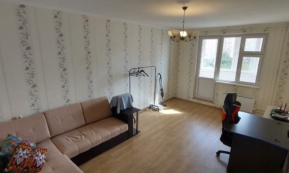 Продаётся 1-комнатная квартира, 37.3 м²