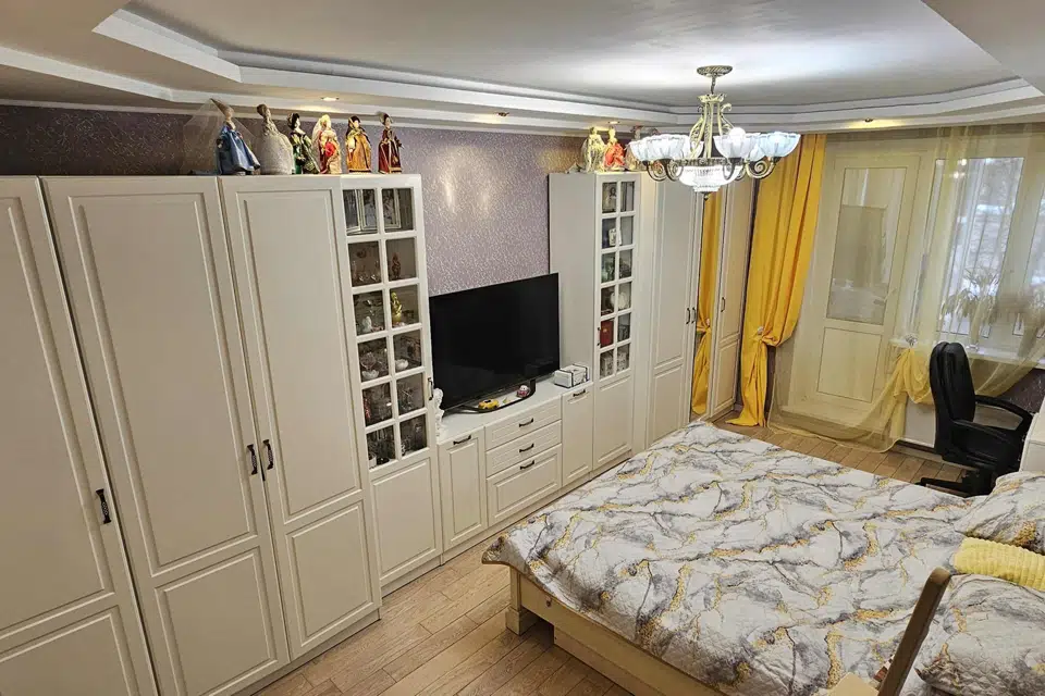 Продаётся 3-комнатная квартира, 74.7 м²