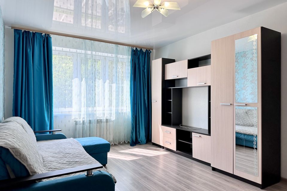 Продаётся 1-комнатная квартира, 35.8 м²