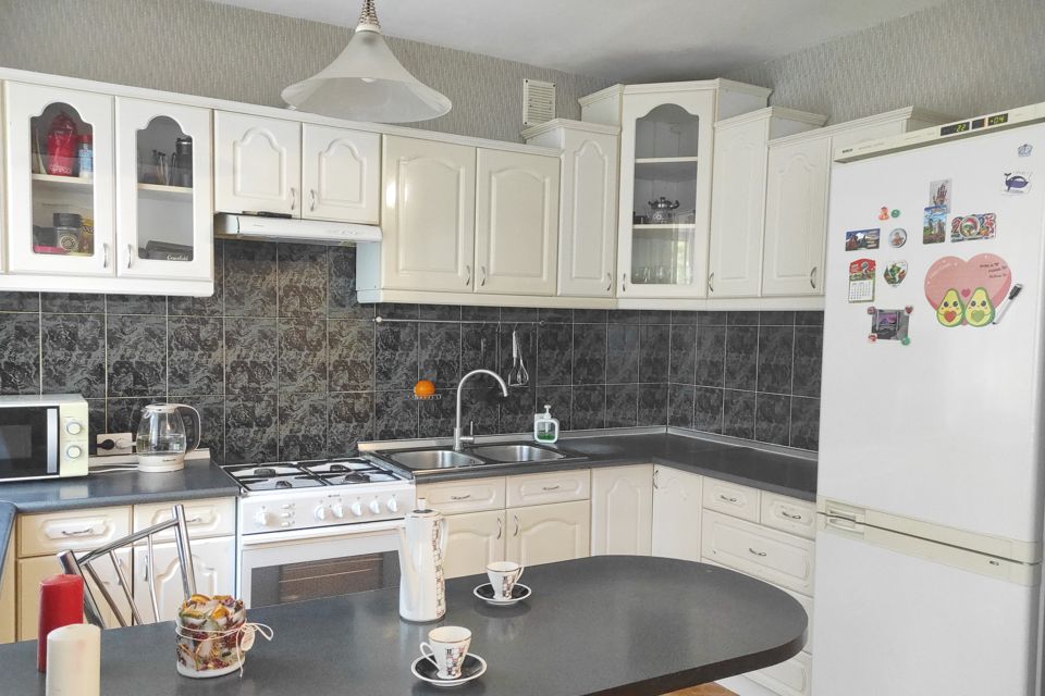 Продаётся 3-комнатная квартира, 66 м²
