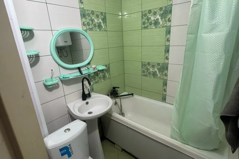 Продаётся 1-комнатная квартира, 32 м²
