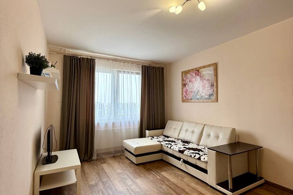 Продаётся 1-комнатная квартира, 37.5 м²
