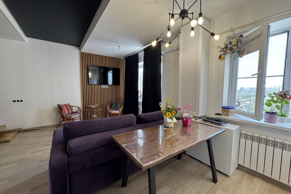 Продаётся 2-комнатная квартира, 82 м²