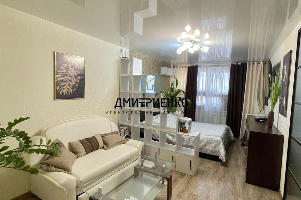 Продаётся 1-комнатная квартира, 37.3 м²