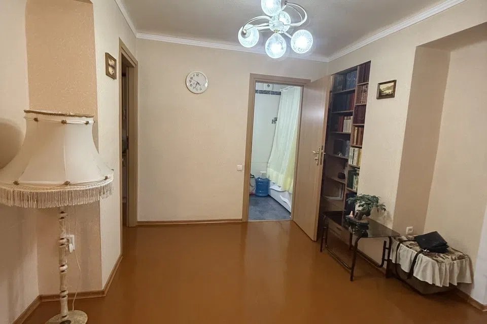 Продаётся 3-комнатная квартира, 70 м²