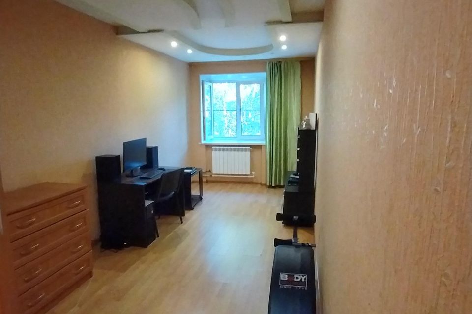 Продаётся 2-комнатная квартира, 46.2 м²