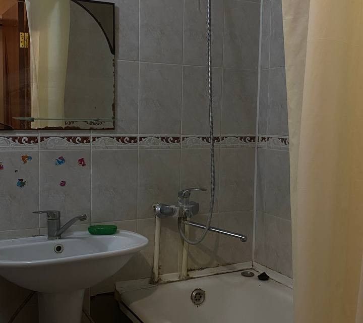 Продаётся 2-комнатная квартира, 42 м²
