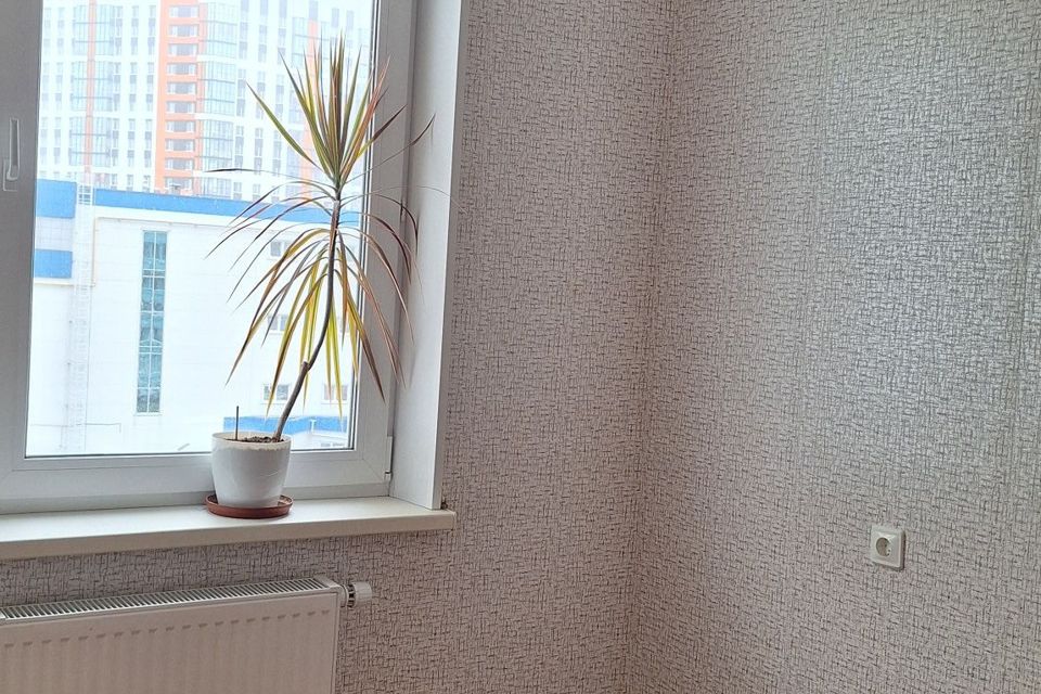Продаётся 4-комнатная квартира, 100.8 м²