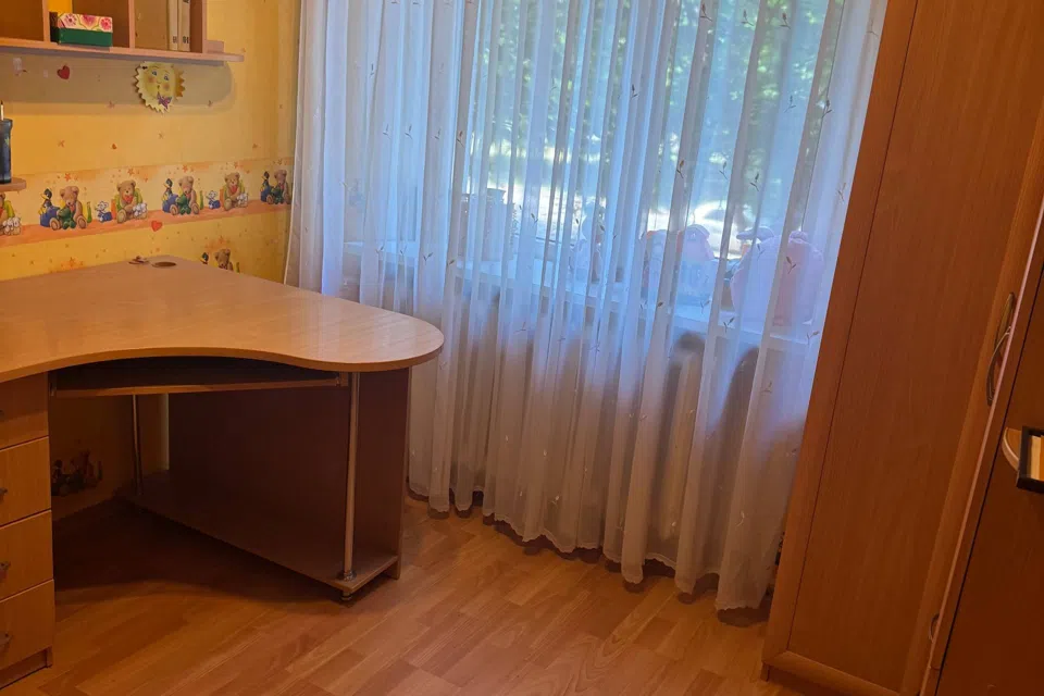 Продаётся 3-комнатная квартира, 65 м²