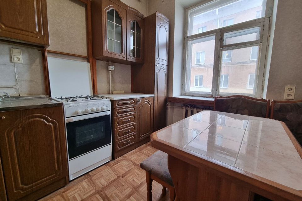 Продаётся 2-комнатная квартира, 59.7 м²
