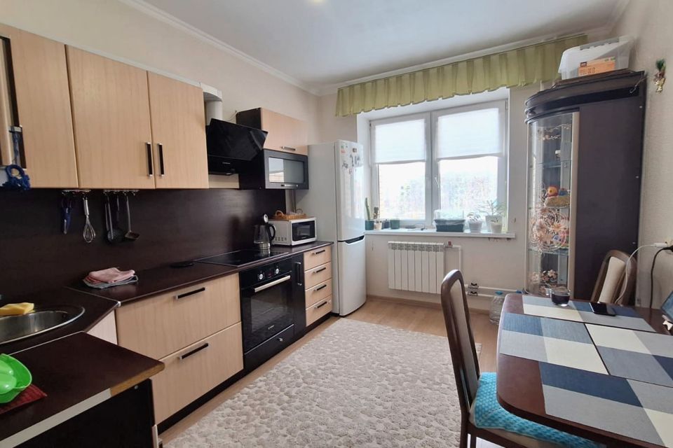 Продаётся 2-комнатная квартира, 73 м²