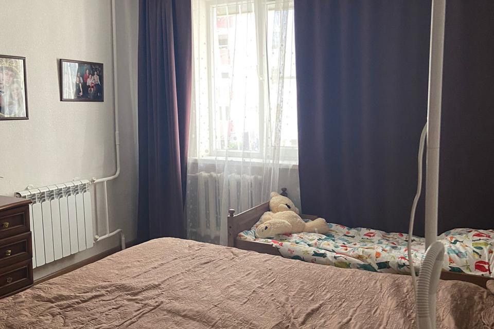 Продаётся 2-комнатная квартира, 65 м²