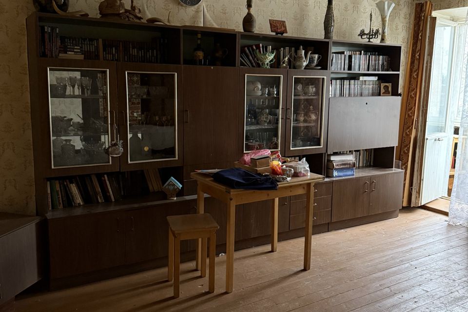 Продаётся 3-комнатная квартира, 60.5 м²