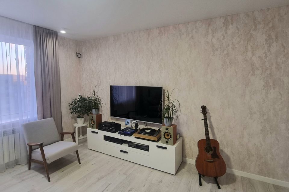 Продаётся 2-комнатная квартира, 57 м²