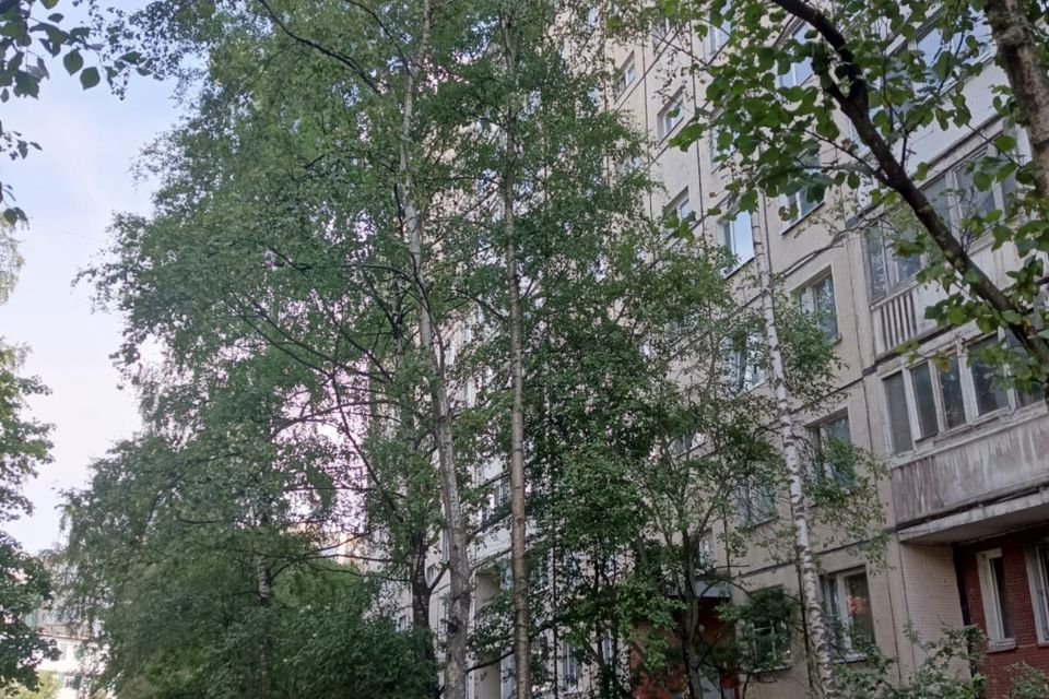 Продаётся 4-комнатная квартира, 74 м²