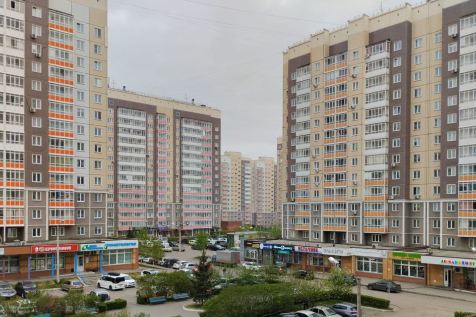 Продаётся 3-комнатная квартира, 72 м²