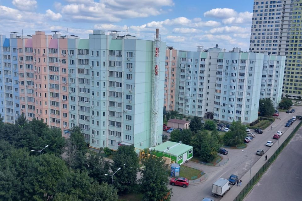 Продаётся 3-комнатная квартира, 69.7 м²