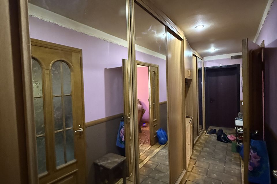 Продаётся 4-комнатная квартира, 99.4 м²