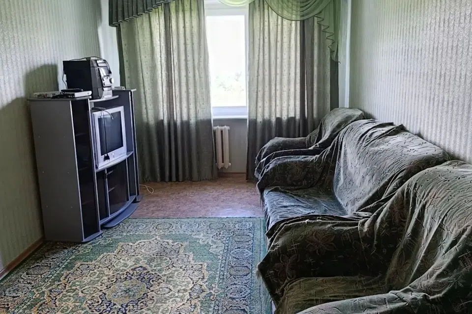 Продаётся 3-комнатная квартира, 60 м²