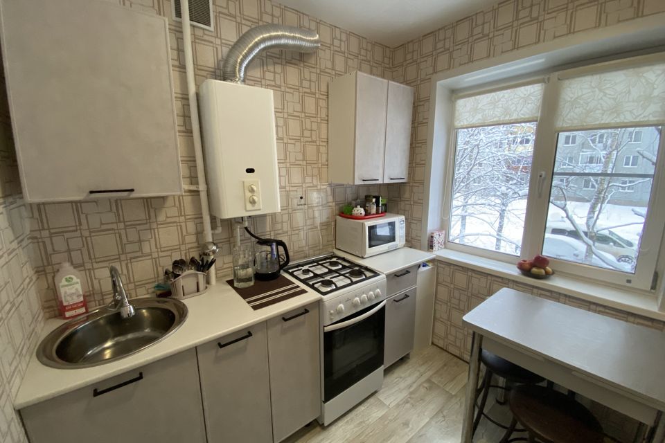 Продаётся 2-комнатная квартира, 47.2 м²