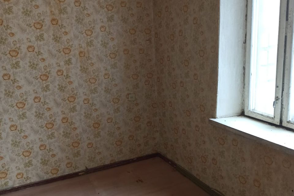 Продаётся комната в 1-комн. квартире, 14.9 м²