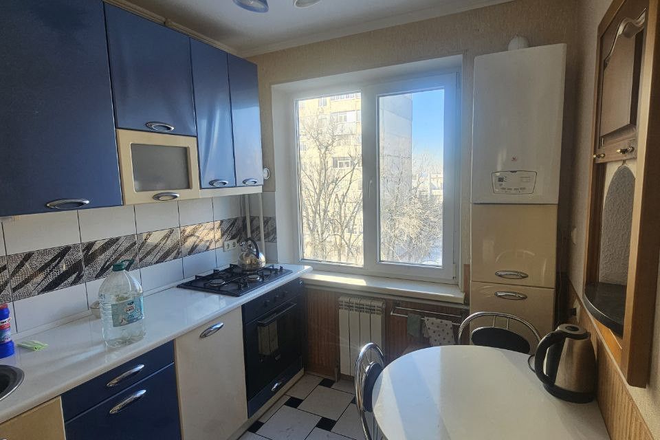 Продаётся 3-комнатная квартира, 61 м²