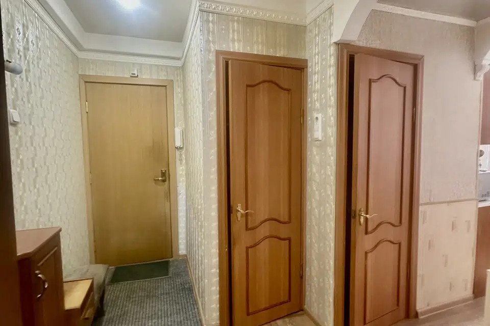 Продаётся 4-комнатная квартира, 73.8 м²