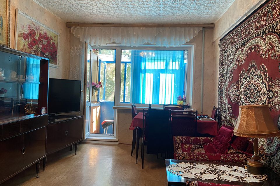 Продаётся 2-комнатная квартира, 42 м²