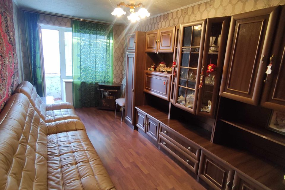 Продаётся 3-комнатная квартира, 55.8 м²