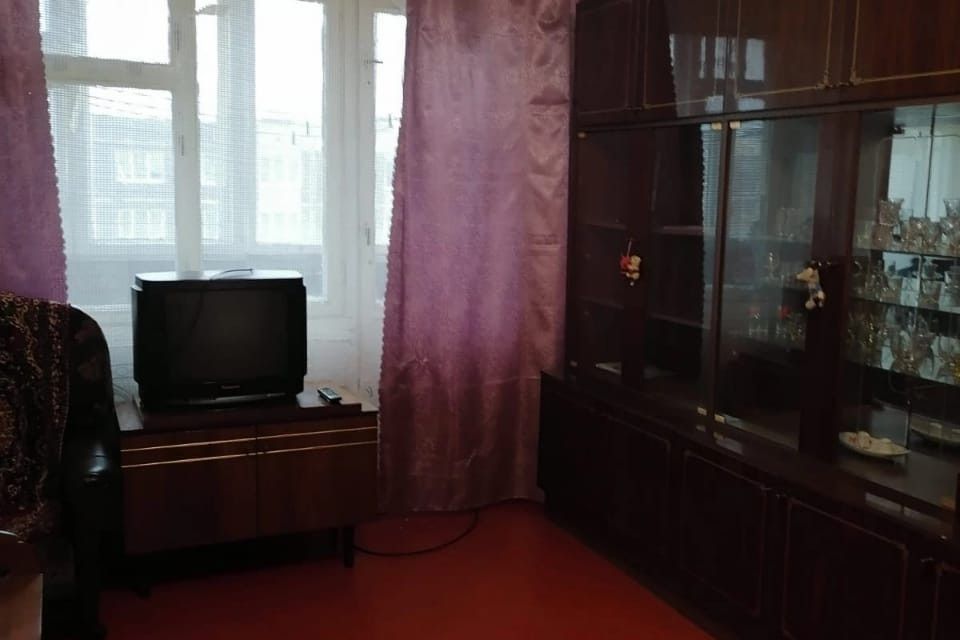 Продаётся 2-комнатная квартира, 55.6 м²