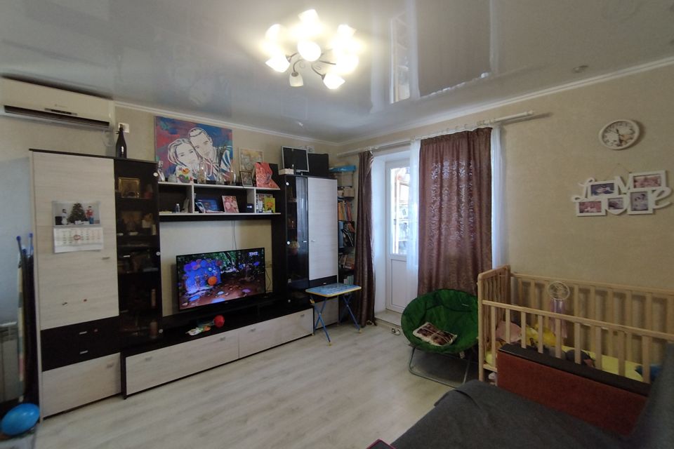 Продаётся 1-комнатная квартира, 38 м²