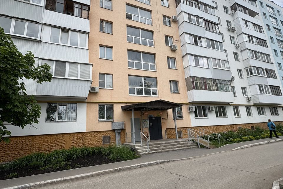 Продаётся 3-комнатная квартира, 54.6 м²