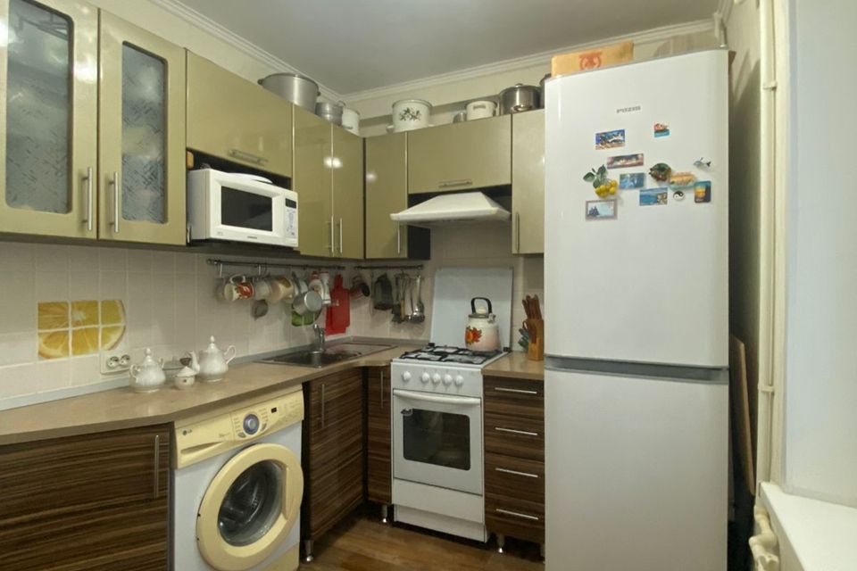 Продаётся 3-комнатная квартира, 59.9 м²