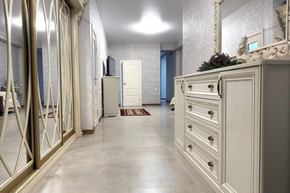 Продаётся 3-комнатная квартира, 91 м²