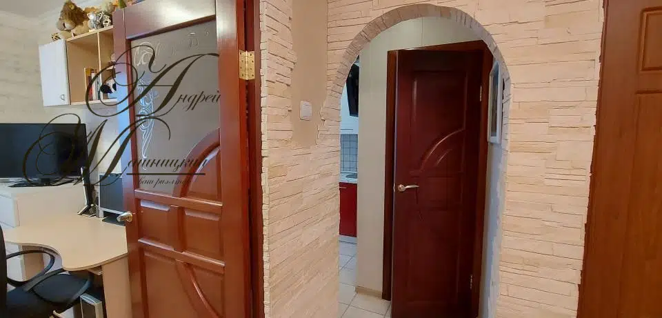 Продаётся 3-комнатная квартира, 63.2 м²