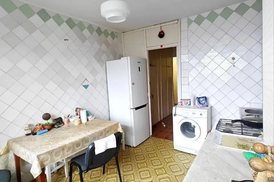 Продаётся 2-комнатная квартира, 58 м²