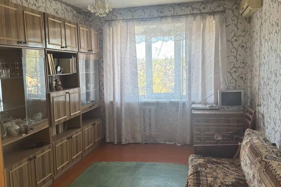 Продаётся 2-комнатная квартира, 40.3 м²