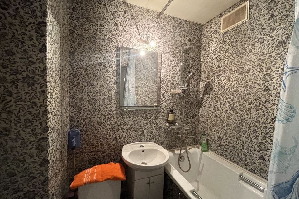 Продаётся 1-комнатная квартира, 33 м²