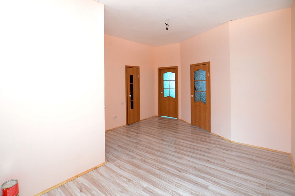 Продаётся 3-комнатная квартира, 72 м²