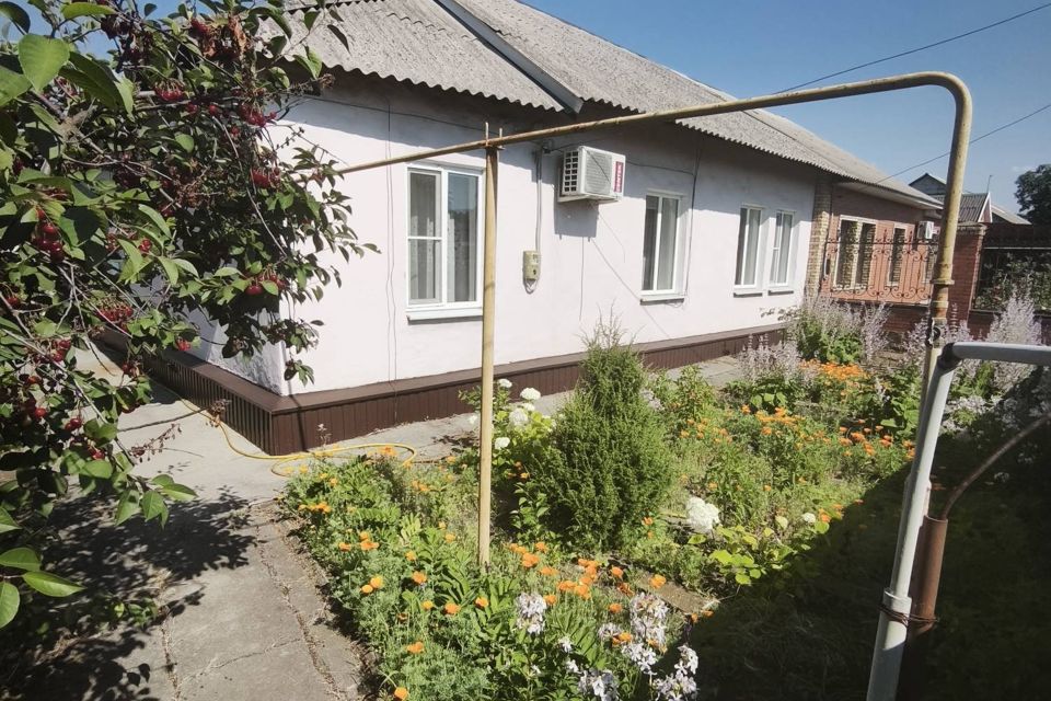 Продаётся 4-комнатная квартира, 81.9 м²