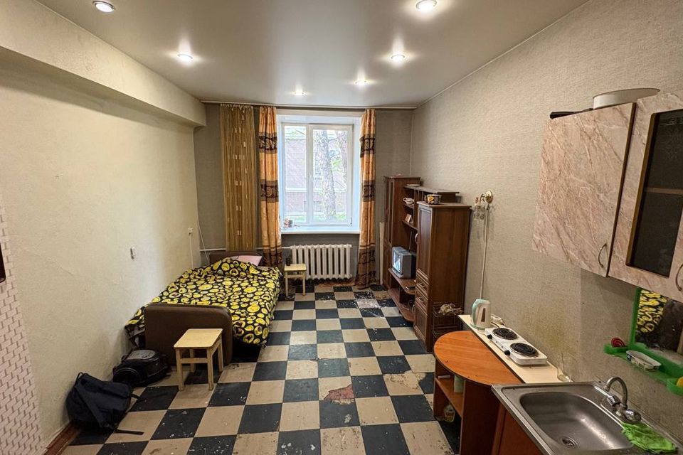 Продаётся комната в 1-комн. квартире, 18.4 м²