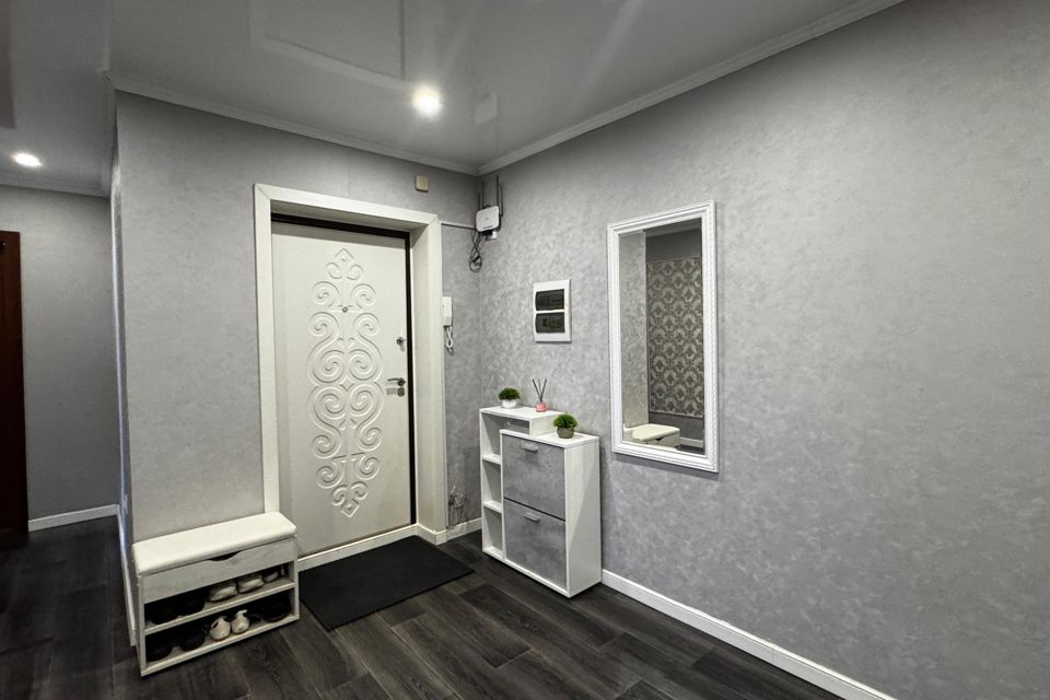 Продаётся 3-комнатная квартира, 81.3 м²