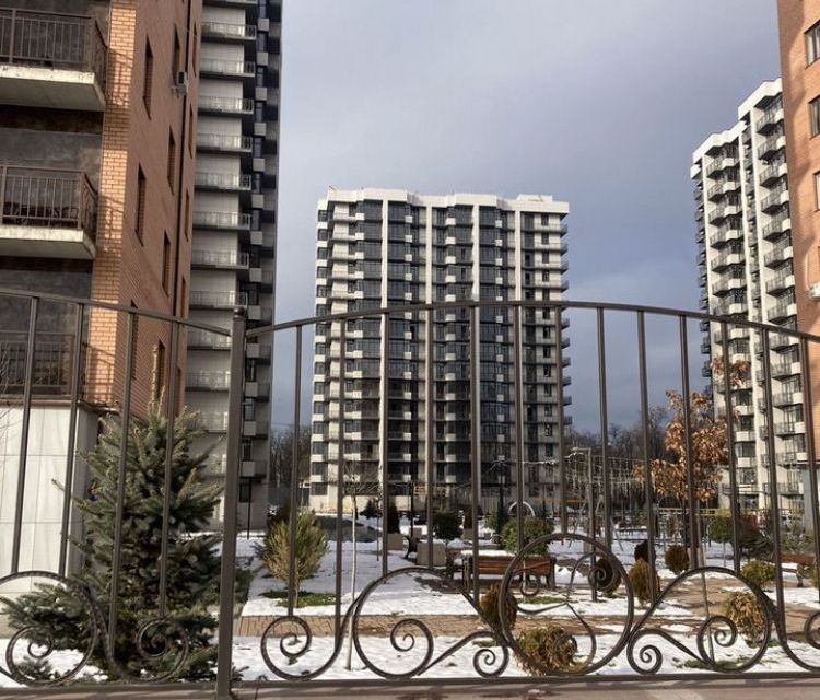 Продаётся 1-комнатная квартира, 51 м²