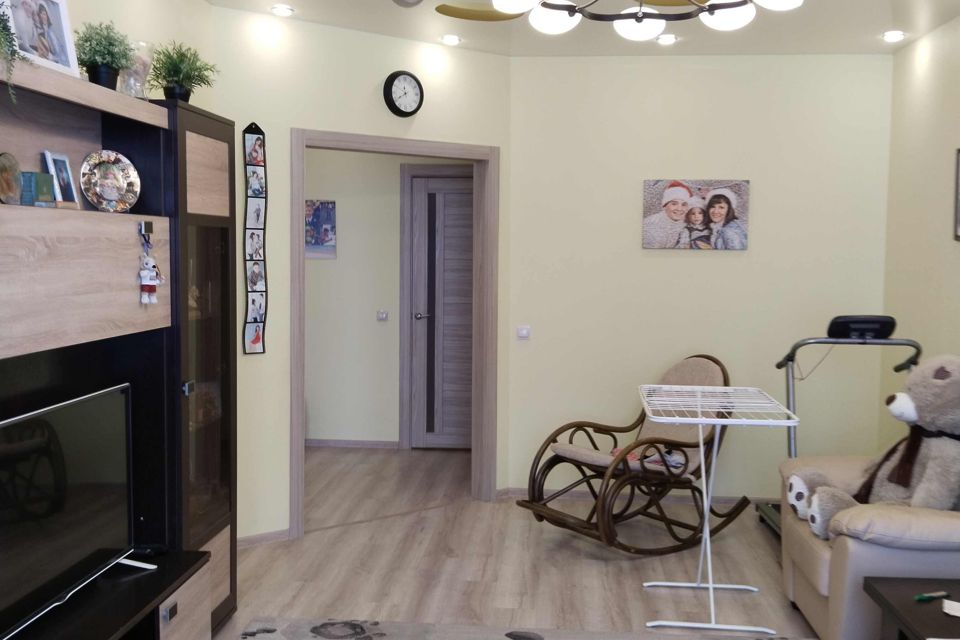 Продаётся 3-комнатная квартира, 106.4 м²