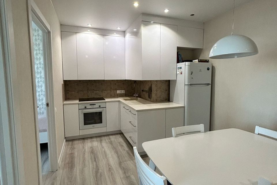 Продаётся 2-комнатная квартира, 68.7 м²