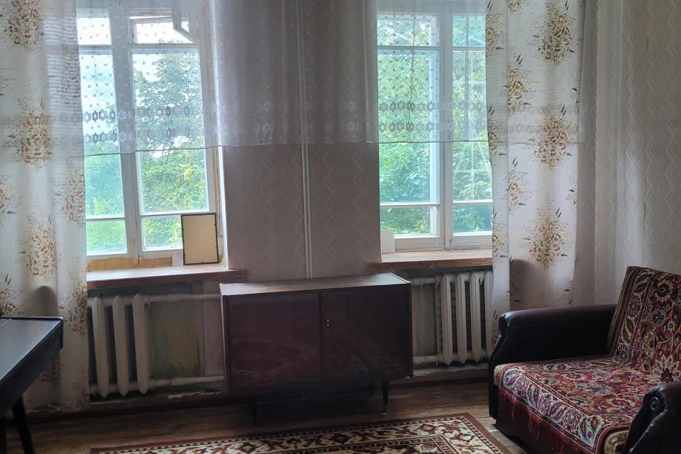 Продаётся 3-комнатная квартира, 55.2 м²