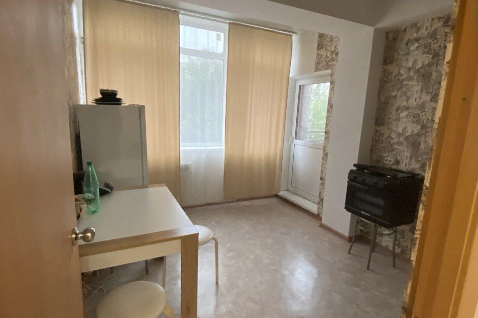Сдаётся 1-комнатная квартира, 35 м²